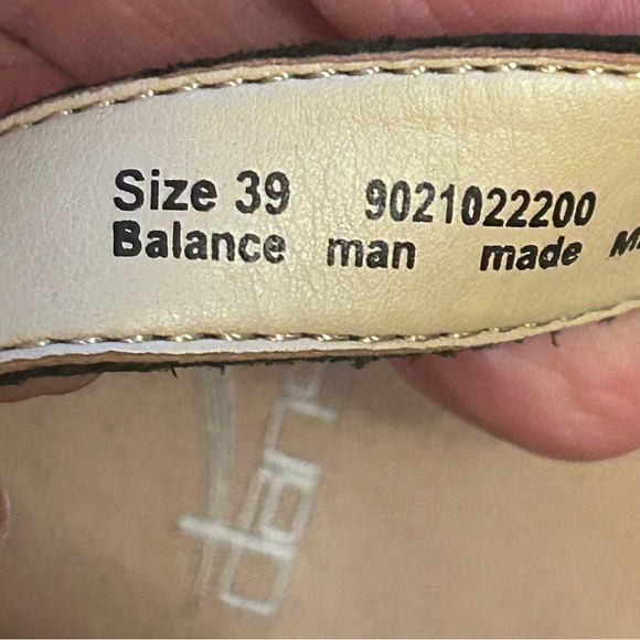 Dansko Black Leather Adjustable Strap Sandals Size 39EU / 9US - Picture 7 of 9